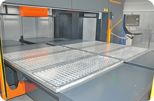 Vacuum table